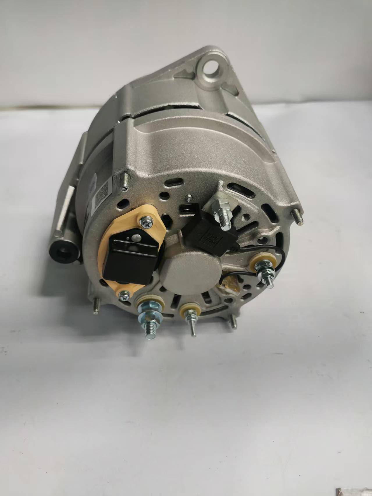 奔馳發動機OM906/OM926發電機042301038/ALT-0114/0101548902